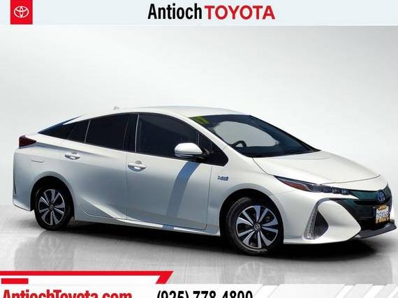 TOYOTA PRIUS PRIME 2017 JTDKARFP0H3008270 image